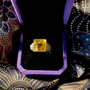 Lemon citrine 14kt gold cocktail ring
